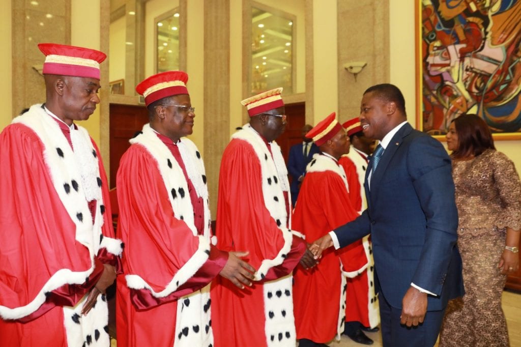 réformes institutionnelle, Prestation de serment de la Cour Constitutionnelle