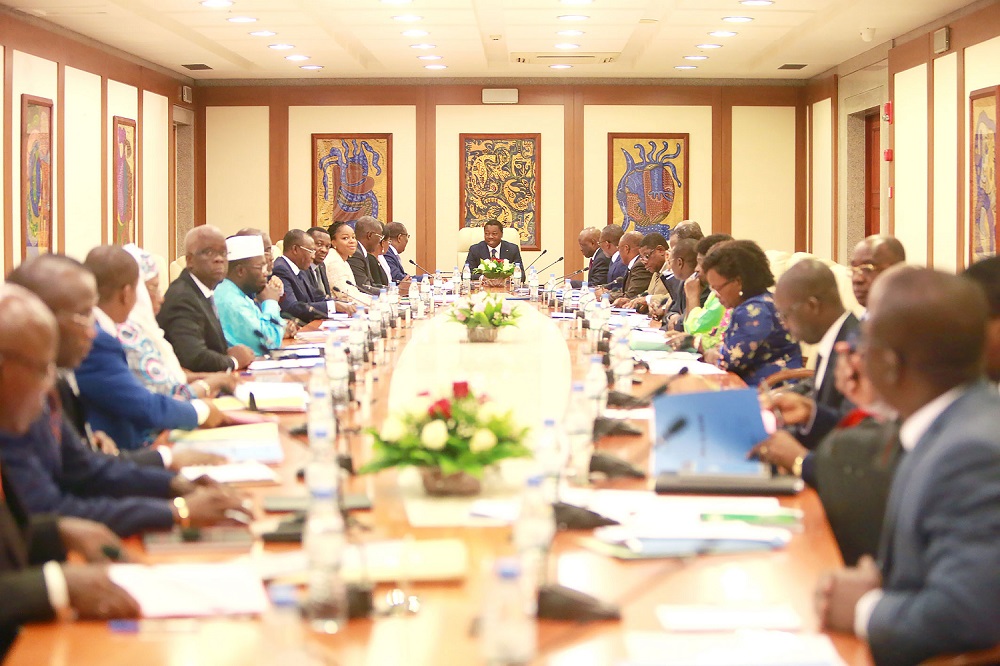 Le chef de l’Etat SEM Faure Essozimna Gnassingbé a présidé, ce 5 mars 2020, le premier Conseil des ministres de l’année.