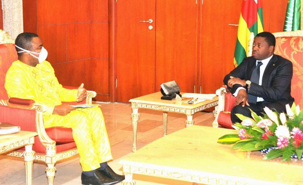 CoronavirusTogo Séance de travail entre le chef de l’Etat Faure Gnassingbé et les responsables de l'Unité opérationnelle de prise en charge des malades du COVID-19