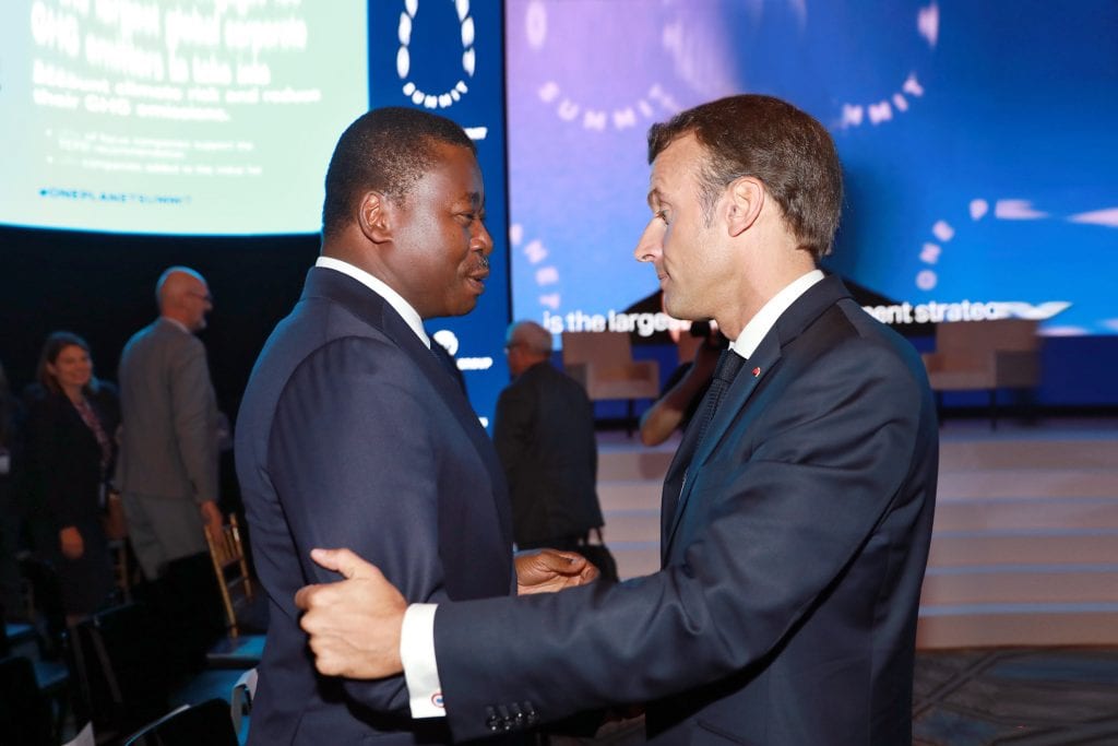 L’Etat SEM Faure Essozimna Gnassingbé a reçu le 25 mars 2020 les félicitations du leader français SEM Emmanuel Macron et du président du Conseil européen M. Charles Michel et de la présidente de la Commission de l’Union européenne, Mme Ursula von der Leyen pour sa brillante victoire à l’élection présidentielle du 22 février dernier.