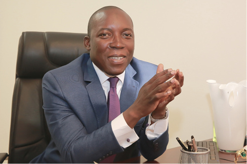 Le Président de la République, SEM Faure Essozimna Gnassingbé a nommé ce 28 septembre 2020, Kanka-Malik Natchaba, au poste de Ministre, Secrétaire Général du Gouvernement. Avant cette nomination, Kanka-Malik Natchaba, était Ministre délégué, Conseiller du chef de l’Etat et Coordonnateur de la Cellule présidentielle d'exécution et de suivi des projets Prioritaires (CPES).