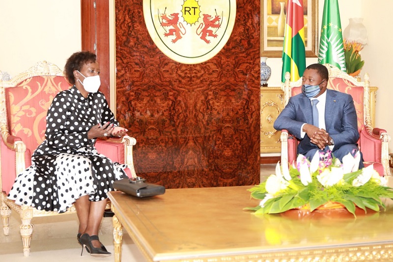 Le Président de la République, Faure Essozimna Gnassingbé s’est entretenu ce 26 mars 2021 avec Mme Louise Mushikiwabo, Secrétaire générale de l’Organisation internationale de la francophonie (OIF), en visite de travail dans notre pays.