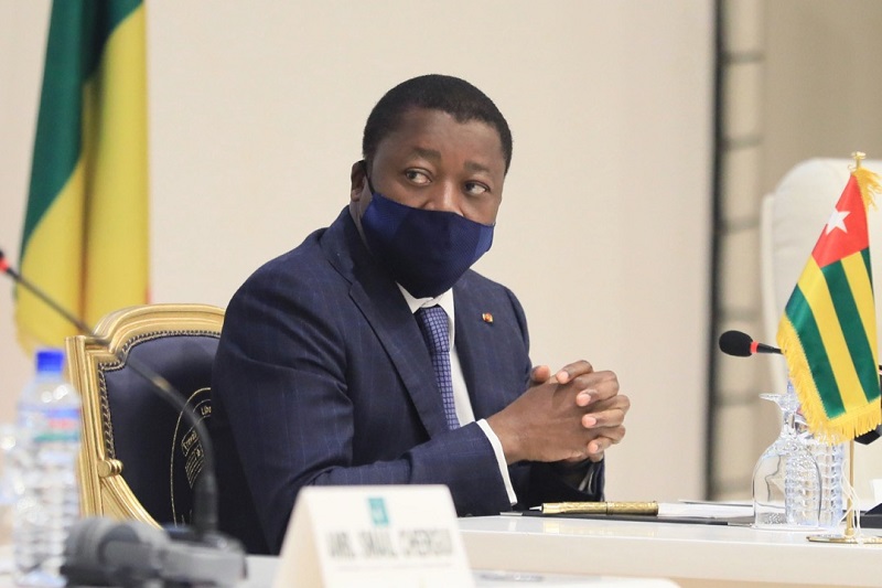 Le Président de la République Faure Essozimna Gnassingbé a marqué d’un sceau particulier sa présence à la cérémonie d’ouverture des travaux de la deuxième réunion du Groupe de soutien à la transition au Mali (GST-Mali) qui se sont ouverts ce matin à Lomé.