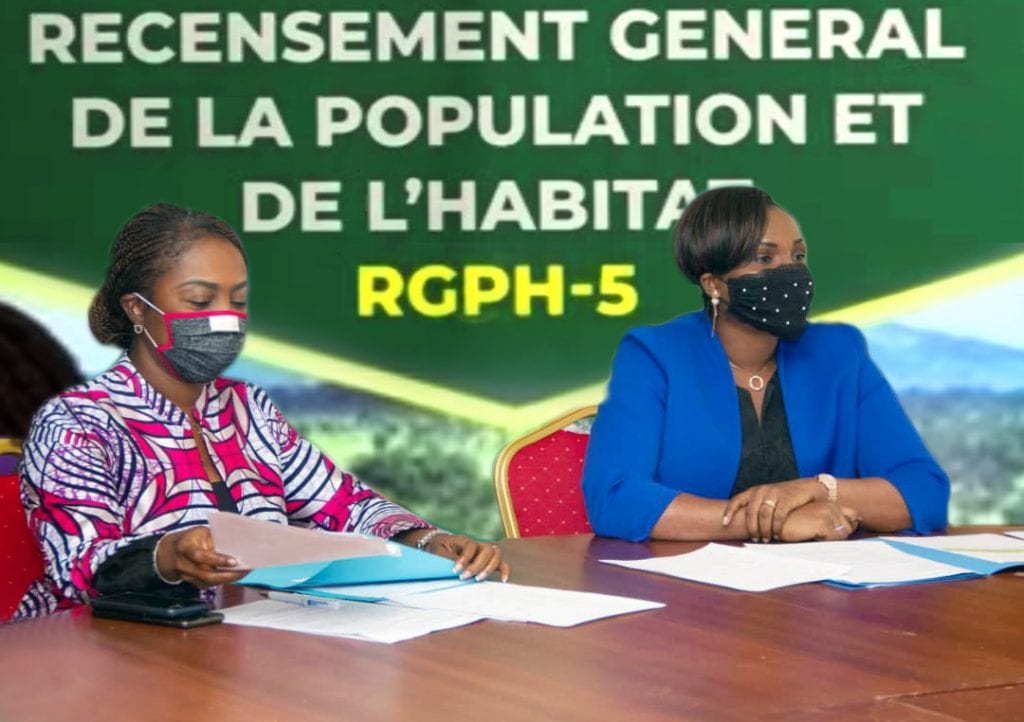 En novembre 2021, le Togo organise son cinquième Recensement général de la population et de l’habitat (RGPH-5). Cette opération requiert un budget de huit milliards six cent quatre-vingt-dix-huit millions cinq cent vingt mille deux cents (8 698 520 200) FCFA.