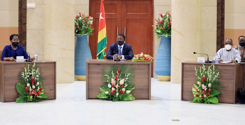 Le Chef de l’Etat Faure Essozimna Gnassingbé a présidé ce 14 avril 2021 le Conseil des ministres. Le Conseil a examiné deux avant-projets de loi, deux projets de décret et écouté cinq communications.