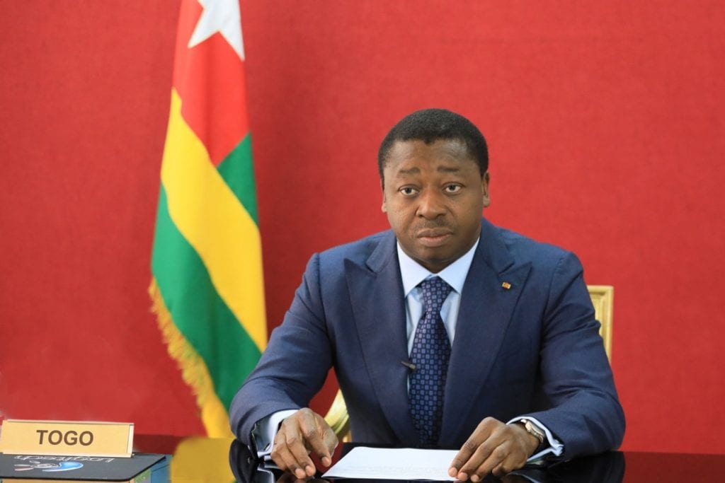 Le Président de la République, Faure Essozimna Gnassingbé a participé ce mardi 6 avril 2021, par visioconférence, à un dialogue des dirigeants sur l’urgence de la Covid-19 et du climat en Afrique. Cette rencontre de haut niveau, organisée par la Banque africaine de développement (BAD) en collaboration avec le Centre mondial pour l’adaptation (GCA), intervient en prélude au Forum sur le changement climatique prévu le 22 avril prochain, à l’occasion de la Journée de la Terre.