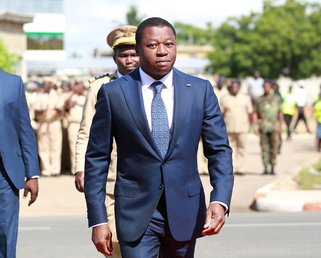 Le gouvernement togolais a acté, ce mardi 13 avril 2021, un Mémorandum d’entente avec Singapore Corporation Entreprise. Ce partenariat renouvelé est orienté vers plusieurs secteurs notamment l’économie, l’agriculture, les infrastructures et l’énergie.