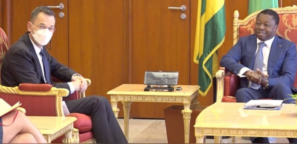 Au lendemain de l’inauguration de la Plateforme industrielle d’Adétikopé (PIA), plusieurs délégations présentes à cette cérémonie ont réaffirmé de vive voix au Chef de l’Etat Faure Essozimna Gnassingbé leur volonté d’accompagner notre pays dans la réalisation des projets structurants de ce nouveau fleuron agro-industriel.
