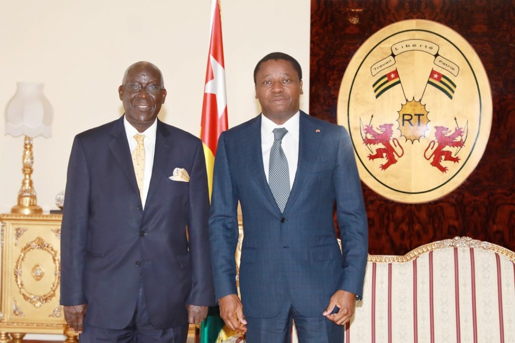 Le Président de la République, Faure Essozimna Gnassingbé s’est engagé à garantir le droit à un logement décent pour tous dans un environnement propice et un cadre de vie agréable. Dans ce sens, le Chef de l’État a reçu ce 30 septembre 2021 une délégation de Shelter Afrique, une institution financière panafricaine spécialisée dans le domaine du logement.