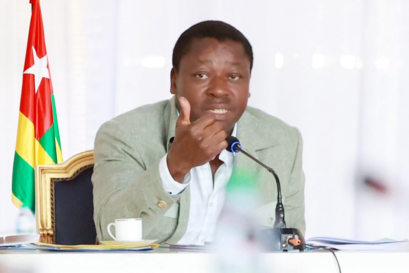 Le Togo entend garantir à l’horizon 2030 un accès universel à des services énergétiques fiables, durables, modernes et à un coût abordable. Pour réaliser cette ambition, le gouvernement a créé ce 27 octobre 2021 en Conseil des ministres, le « Fonds Tinga ».