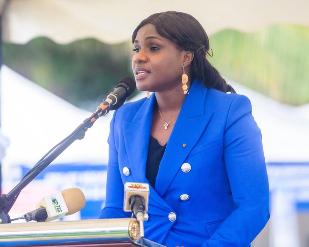 Au cours de ces dix dernières années, le Togo a intensifié les actions de développement et maintenu le cap de la croissance en s’appuyant sur les ressources nationales et les partenaires multilatéraux notamment la Banque mondiale. Dans cette démarche, le Togo a bénéficié de l’accompagnement du Groupe de la Banque mondiale, dans un Cadre de partenariat pays (CPP) 2017-2022.
