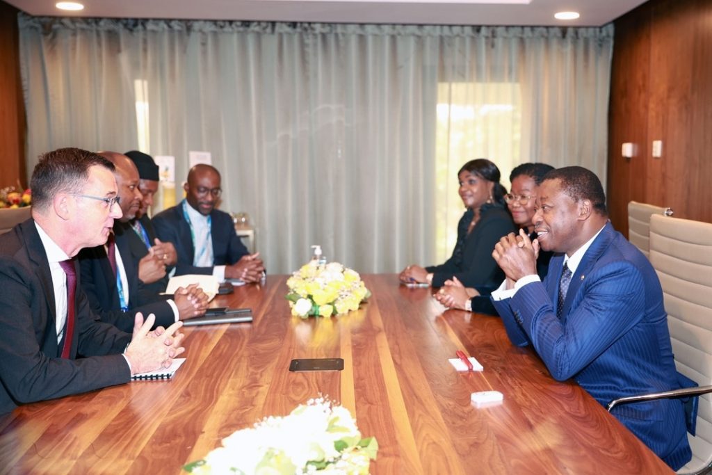 En marge des travaux du premier sommet en présentiel sur l’Industrie financière africaines (AFIS 2022), le chef de l’Etat, Faure Essozimna Gnassingbé a échangé avec le vice-président pour l'Afrique de la Société financière internationale (SFI).