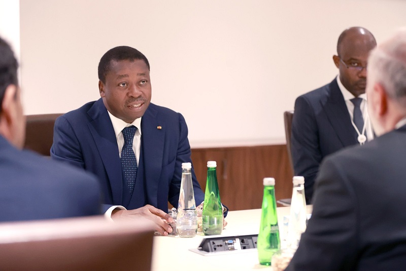 L’intervention remarquable du Président de la République, Faure Essozimna Gnassingbé au sommet des leaders mondiaux sur l’investissement organisé dans le cadre du huitième Forum mondial de l’investissement suscite déjà l’admiration des partenaires. En marge des travaux, le chef de l’Etat a reçu Monsieur Ziad Alexandre Hayek, président de l’Association mondiale des unités de partenariat public-privé (WAPPP).