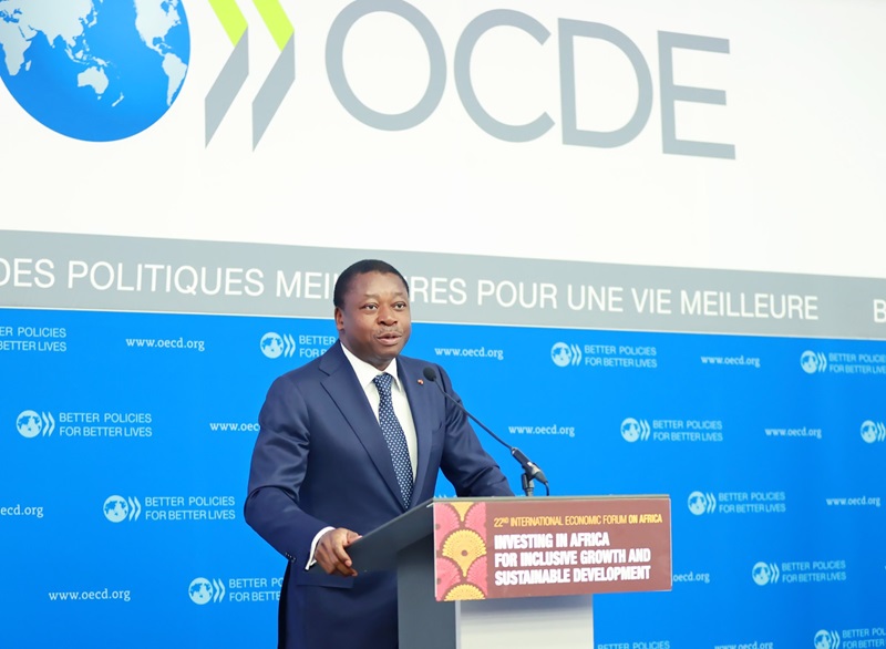 Le Président de la République, Faure Essozimna Gnassingbé, a pris part, ce 31 octobre 2023 à Paris en France, à la 22ème édition du Forum économique international sur l’Afrique sur le thème « Investir en Afrique pour une croissance inclusive et un développement durable ». Elle est organisée à l’initiative du Centre de développement de l’Organisation de coopération et de développement économiques (OCDE) et de la Commission de l’Union africaine (UA).