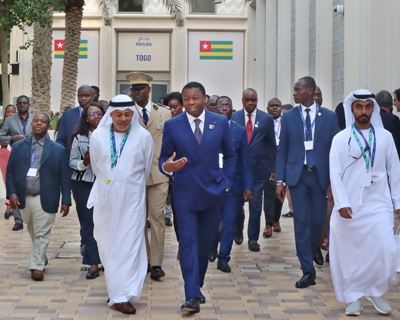 En marge des travaux de la 28è édition de la Conférence des parties sur le climat (COP28), le Togo et la société AMEA Power basée aux Emirats arabes unis, ont procédé ce 02 décembre 2023 à la signature d’un protocole d’accord de financement pour la construction de l'extension de la Centrale photovoltaïque de Blitta. La cérémonie s’est déroulée au Pavillon Togo, en présence du chef de l’Etat, Faure Essozimna Gnassingbé.