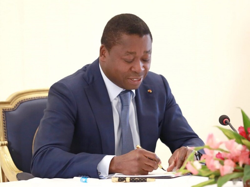 e chef de l’État, Faure Essozimna Gnassingbé a présidé ce jeudi 8 février 2024, le Conseil des ministres. Au cours des travaux, le conseil a examiné et adopté sept projets de décret dont six relatifs à l’organisation des élections législatives et régionales de 2024 et écouté une communication.
